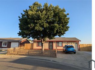 66 W Swallow St, Merced, CA 95341