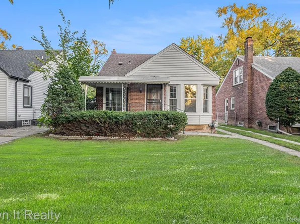 12080 Heyden St, Detroit, MI 48228