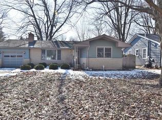 428 Laurel St, Batavia, IL 60510