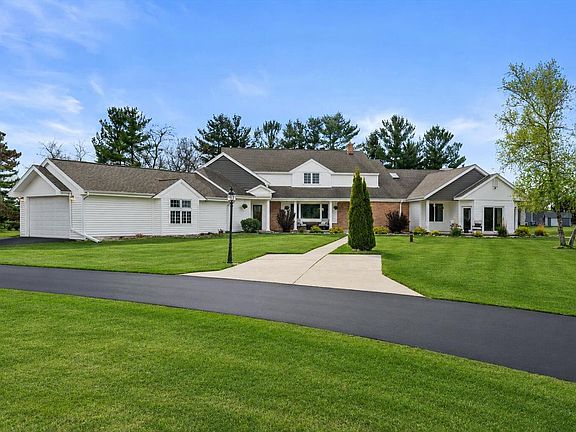 2nd image of S90W34465 Whitetail DRIVE