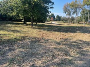 N Elliott St, Pryor, OK 74361