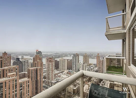 Rented by Warburg | media 14