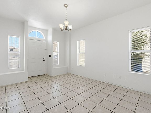 4th image of 1026 W LIBRA Drive