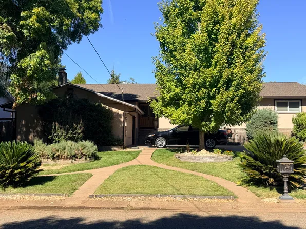 1172 Ledell Dr, Redding, CA 96002