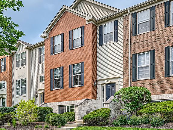 2nd image of 1606 Edinburgh Dr #99-3