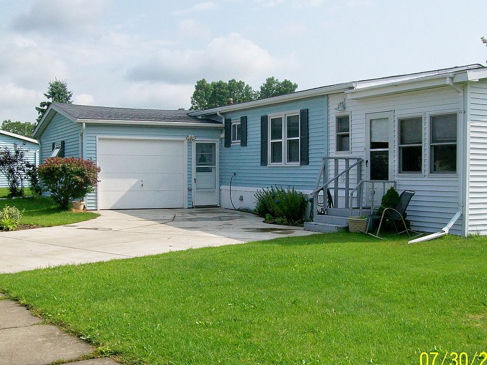 49 Golden Pond Est, Akron, NY 14001 Zillow