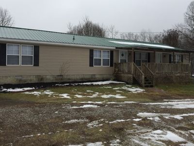 1117 W J Jeffers Rd, Oneida, TN, 37841
