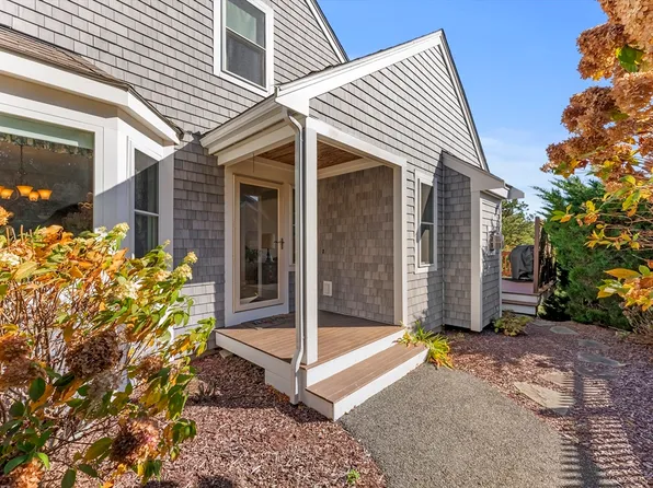 10 Butten Mews #10, Plymouth, MA 02360