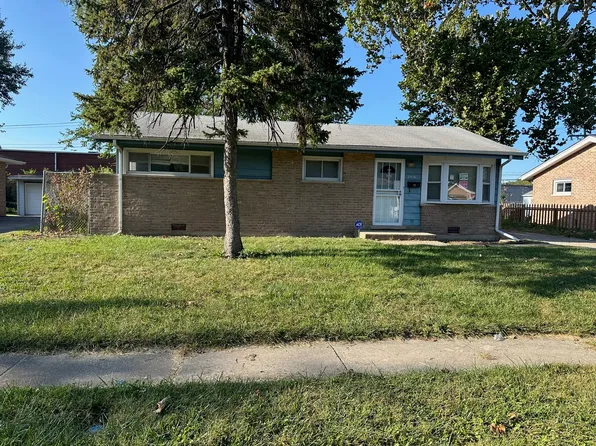 2956 Sherwood Ave, Markham, IL 60428