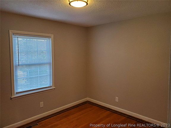 5th image of 2620 Dinsmore Dr