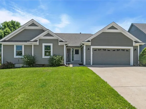3911 NE 79th St, Kansas City, MO 64119