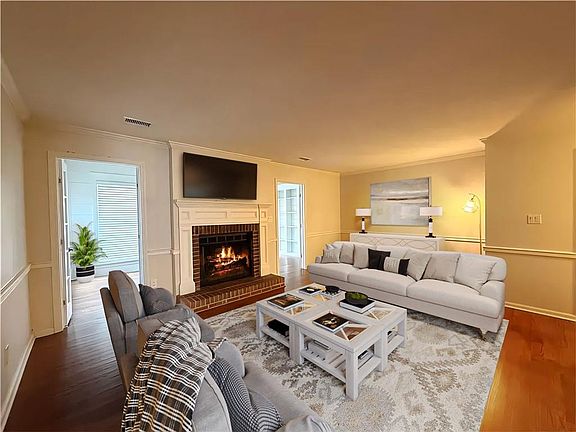 5th image of 1225 Whitlock Ridge Dr SW