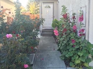 28 Fredrick Dr, Rohnert Park, CA 94928