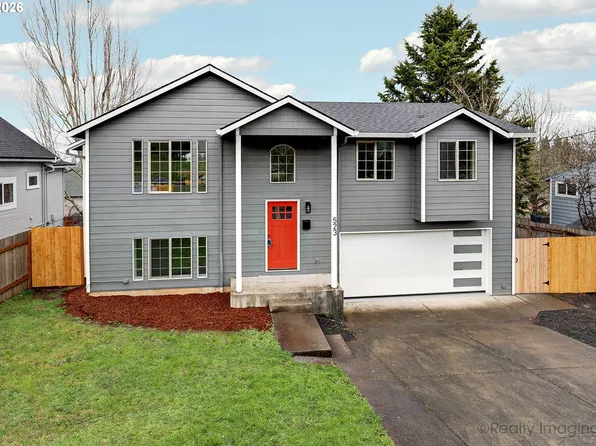 523 Roosevelt St, Oregon City, OR 97045