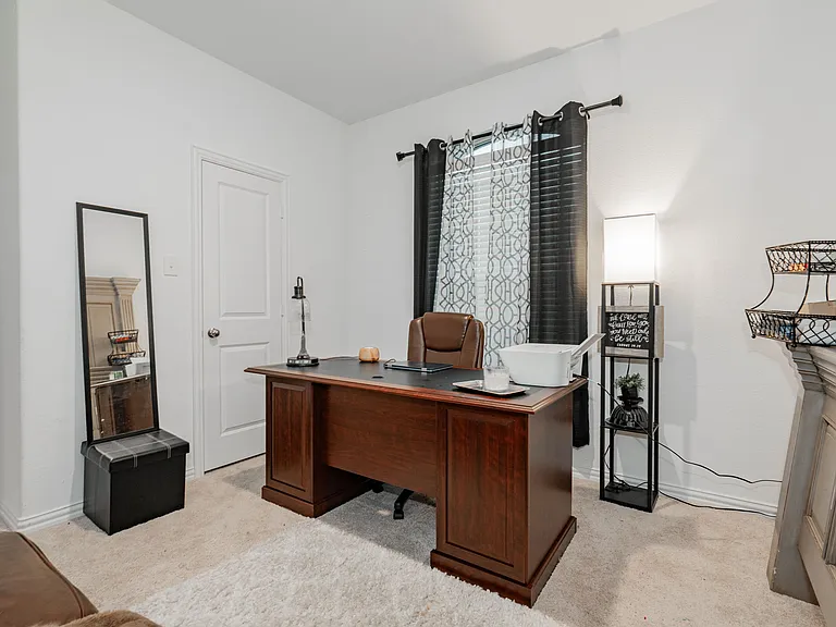 1034 Manuel Dr — Photo 13