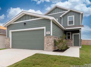 2545 Smokey Cv, Seguin, TX 78155