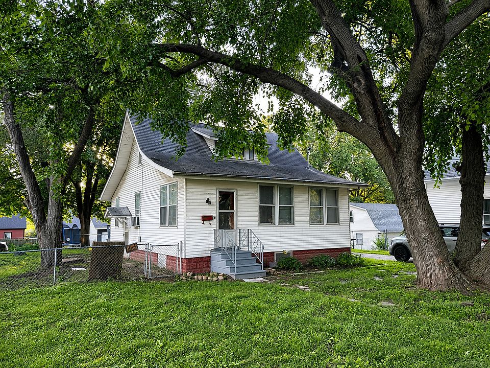 1st image of 1114 Minnie Ave