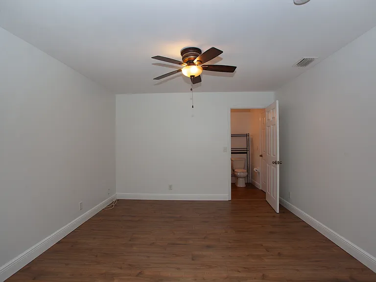 2507 Embers Pkwy W — Photo 17