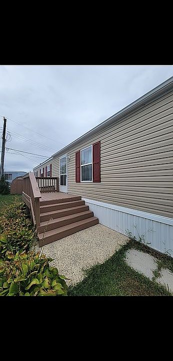 2nd image of 5400 Lincoln Way E #23