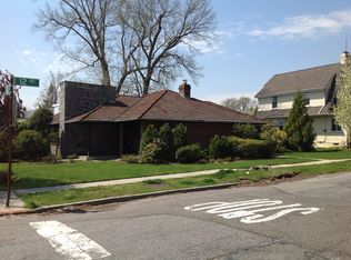 1232 160th St, Beechhurst, NY 11357