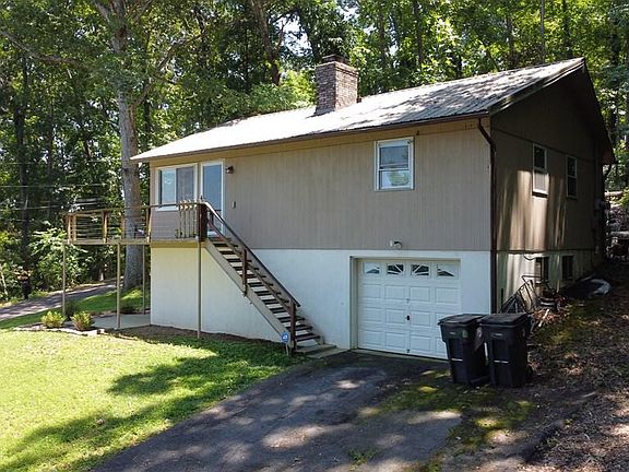 5th image of 2052 Lakewood Dr