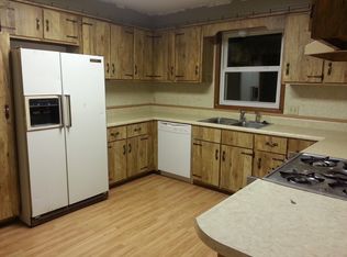1445 N Sherman Ave, Springfield, MO 65802