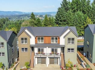 8864 SW Serenity Ter, Beaverton, OR 97007