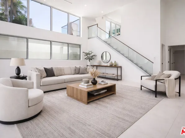 621 N Kings Rd #1, West Hollywood, CA 90048