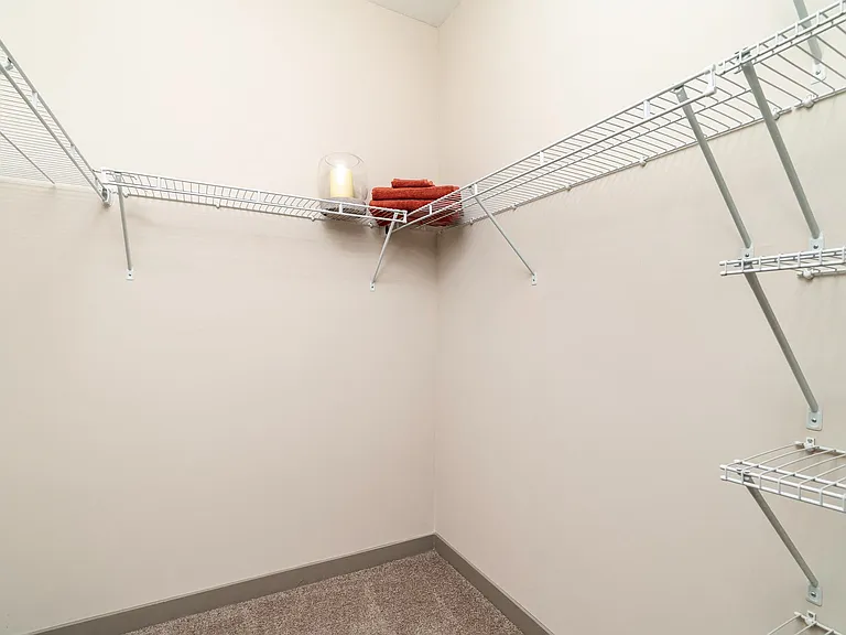 Vital at Springbrook Apartments — Photo 25