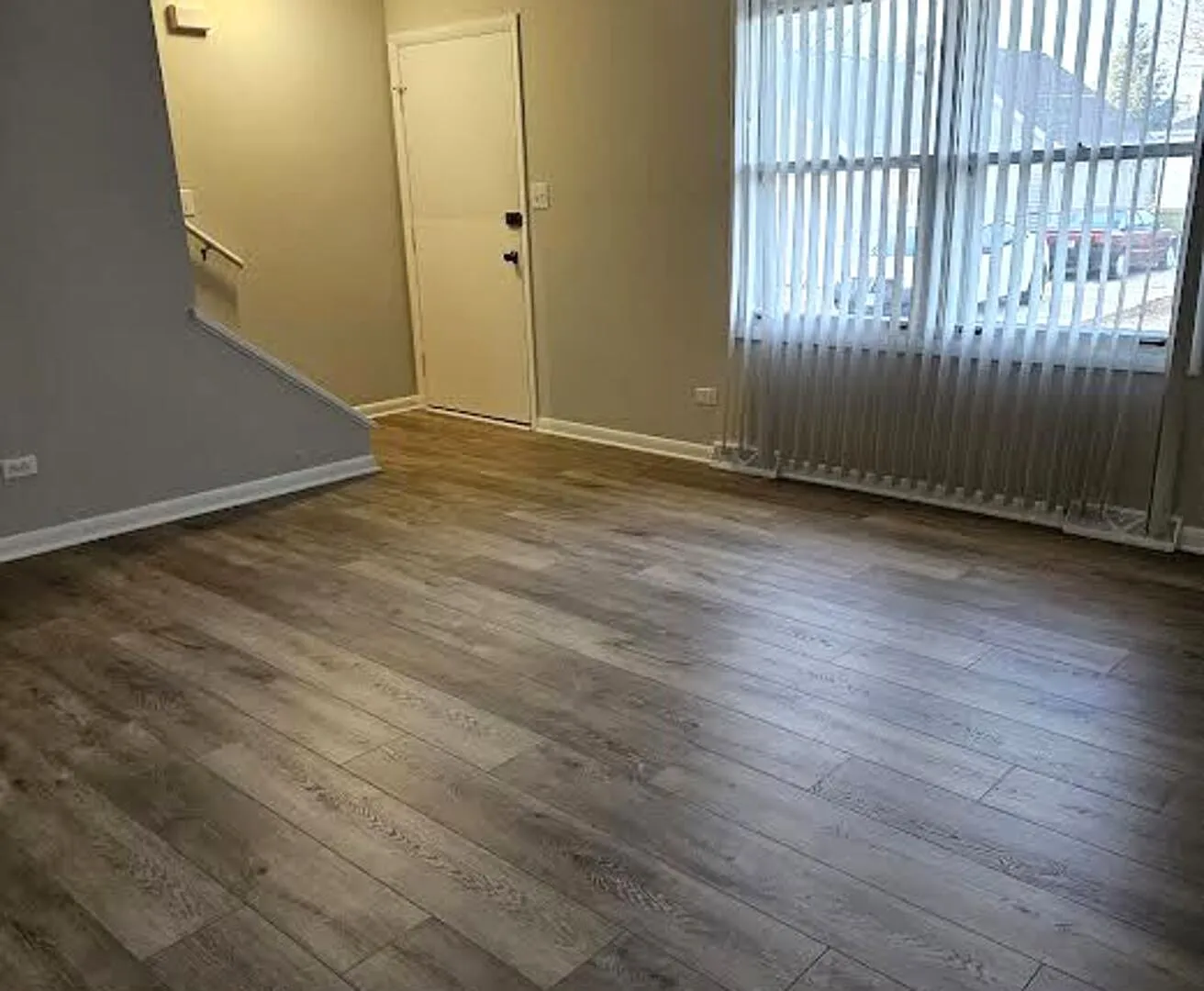 2 bed, 1.5 bath, 1100 sqft, $1,700 — Photo 2