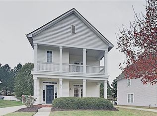 2016 Golden Ridge Ln, Charlotte, NC 28208