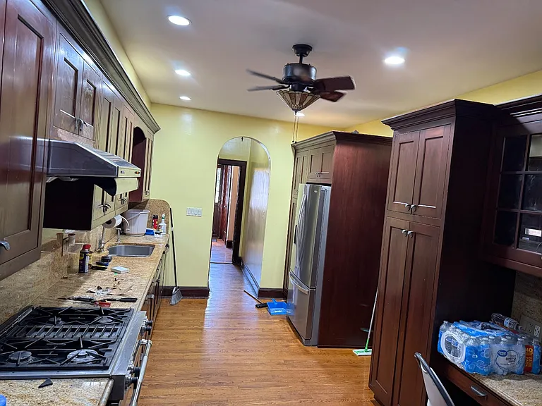 8337 Charlecote Rdg — Photo 8