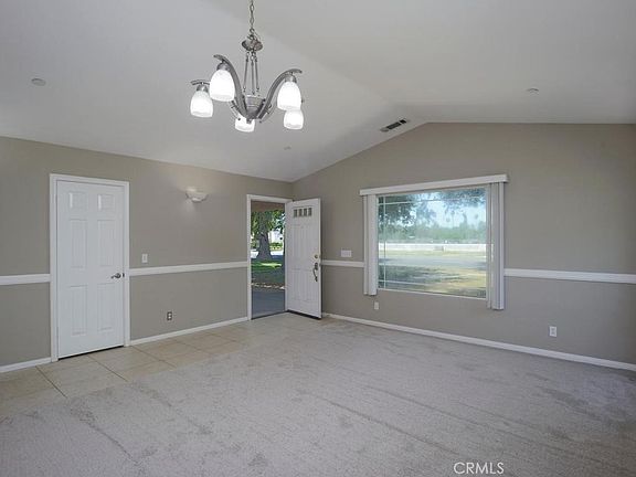 2nd image of 5742 Magnolia Ave