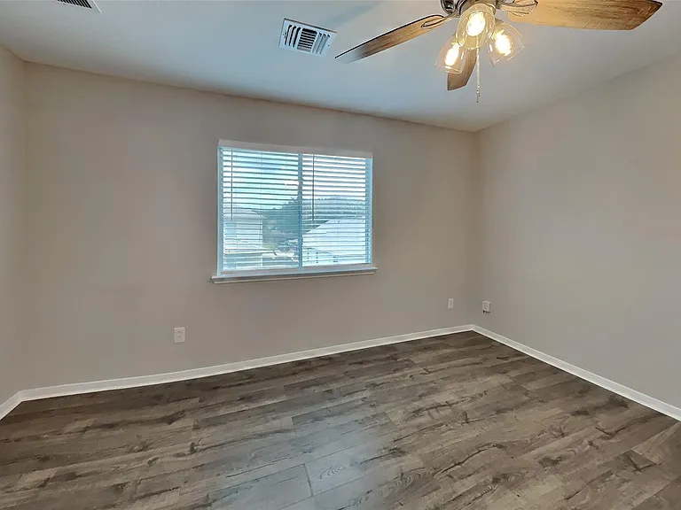22022 Willow Downs Dr — Photo 15