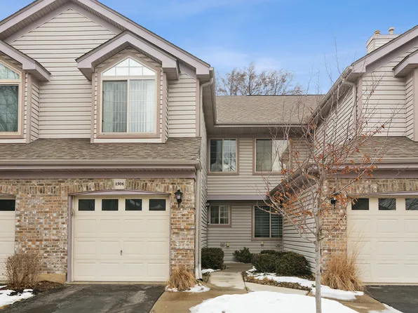 1506 N Saint Marks Pl, Palatine, IL 60067
