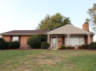 924 Blandford Ave, Vinton, VA 24179