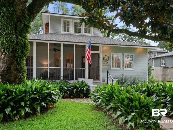 55 White Ave, Fairhope, AL 36532