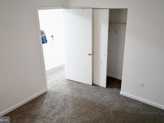4th image of 13684 Palmetto Cir #13684