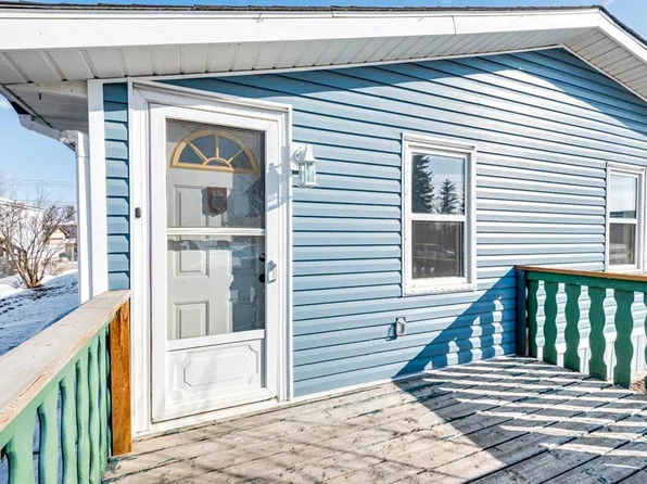 154 E Devilder Ave, Trochu, AB T0M 2C0