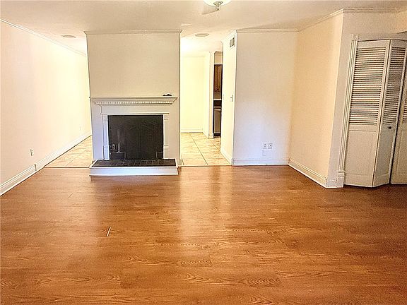 4th image of 1711 N University Dr