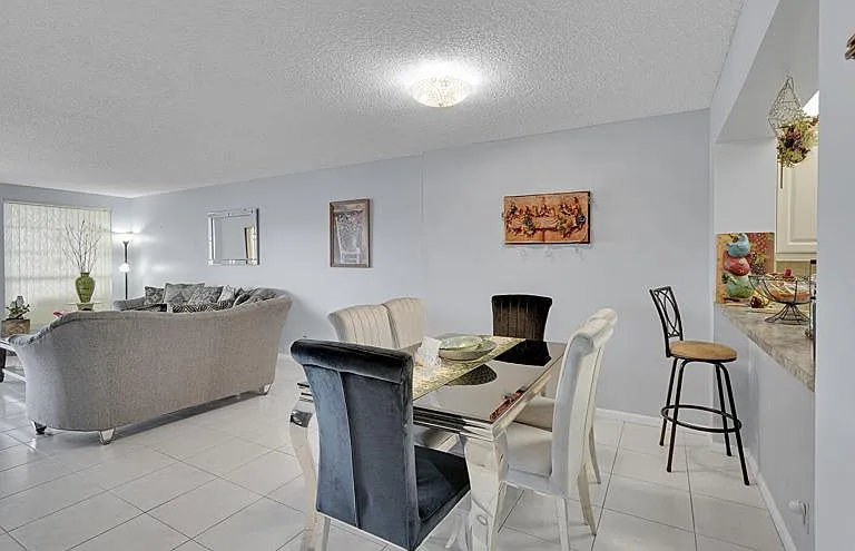 7250 Fairfax Dr #302 — Photo 9