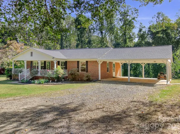 2876 Filbert Hwy, Clover, SC 29710
