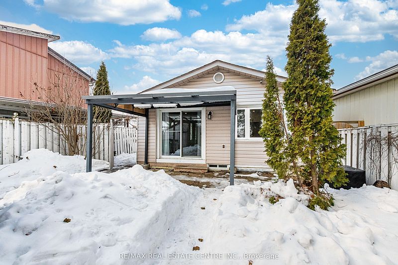 Brampton House for rent - 3 Bedrooms — photo 47