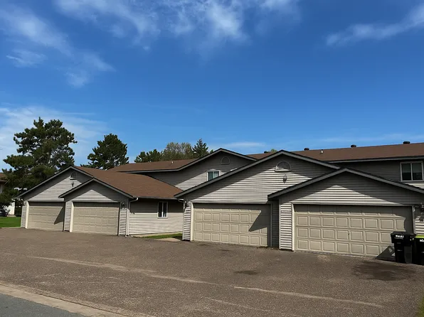 2419 Fryklund Dr, Menomonie, WI 54751
