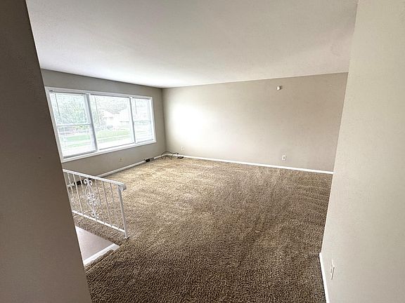 2nd image of 611 Pierce Ave