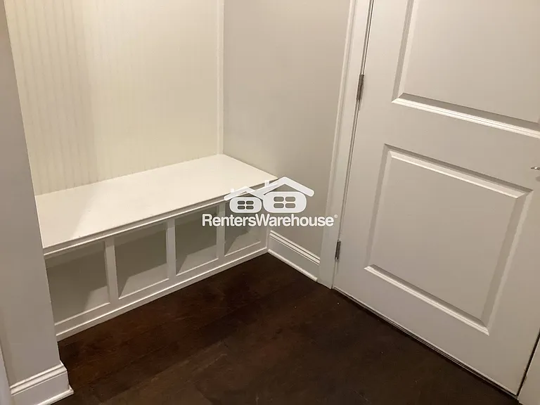 1737 Kenstone Walk — Photo 33