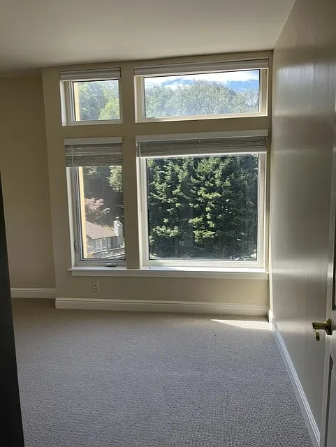 2 bed, 700 sqft, $2,450 — Photo 4