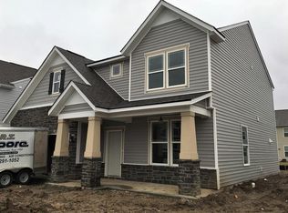 2116 Creek Bank Dr, Columbus, IN 47201