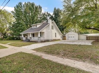 2010 W Atlantic St, Springfield, MO 65803