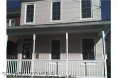 322 W John St photo 1